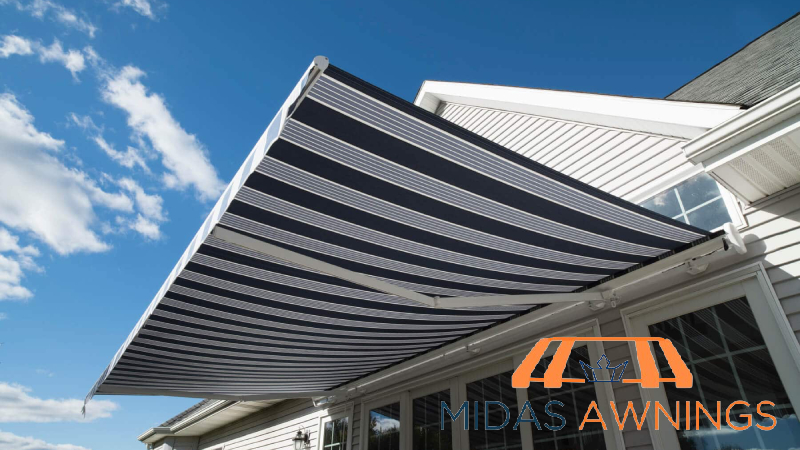 featured-retractable-awning-9-innovative-uses-of-retractable-awnings-in-your-outdoor-space-in-singapore-retractable-awnings-midas-awnings-singapore