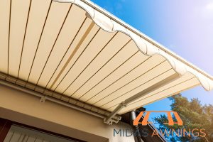 look-for-fabrics-specifically-designed-to-block-harmful-uv-rays-8-expert-tips-for-selecting-the-best-fabric-for-your-awnings-in-singapore-awnings-midas-awnings-singapore