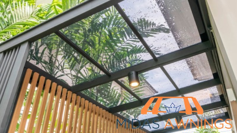 featured-how-polycarbonate-roofing-protects-your-property-from-weather-conditions-polycarbonate-roofing-midas-awnings-singapore