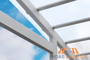 inspecting-for-damage-5-essential-diy-cleaning-and-maintenance-tips-for-polycarbonate-roofing-midas-awning-singapore