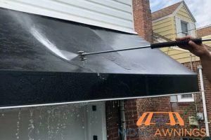 remove-loose-dirt-step-by-step-diy-awning-roof-cleaning-for-homeowners-awning-roof-midas-awning-singapore