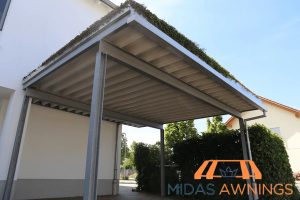sleek-roofing-who-should-install-an-aluminium-composite-roofing-midas-awning-singapore
