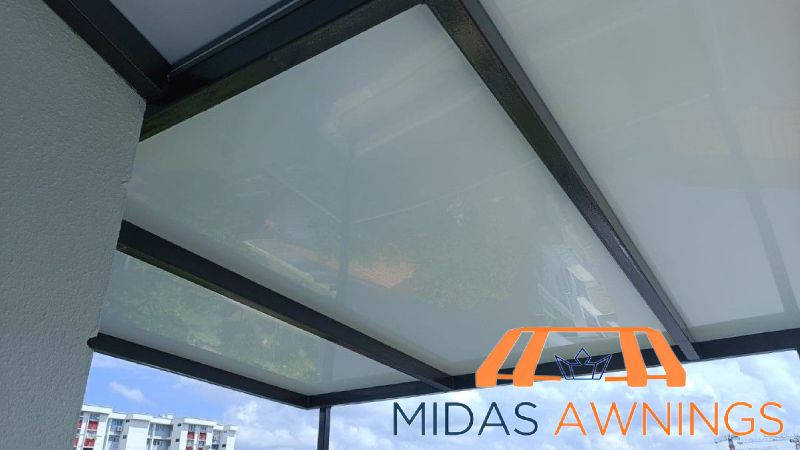 featured-image-install-acp-awning-how-much-does-it-cost-to-install-aluminium-composite-panel-awnings-midas-awnings-singapore