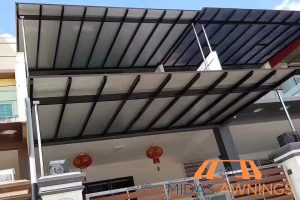 not-be-used-to-support-heavy-loads-7-important-things-to-know-before-installing-aluminium-composite-panel-awning-midas-awnings-singpore