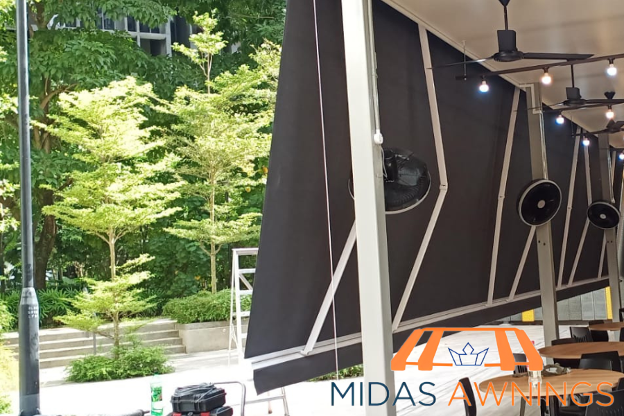 retractable-awning-photo-midas-awnings-singapore