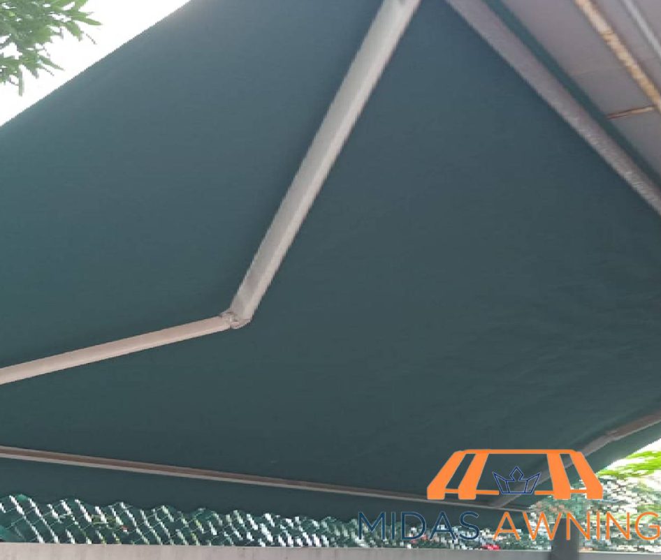 retractable-awning-replacement-services-midas-awnings-singapore-commercial-balestier-1