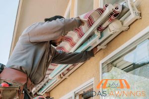 expertise-and-experience-the-importance-of-engaging-a-professional-retractable-awning-service-retractable-awning-long-form-midas-awnings-singapore