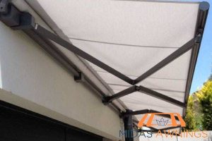 factors-affecting-costs-retractable-awning-costs-in-singapore-2025-price-breakdown-factors-retractable-awnings-midas-awnings-singapore