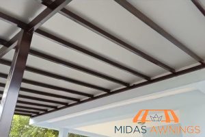 inspect the thickness of the aluminium layers 7 tips to identify high quality aluminium composite roofing in singapore aluminium composite roofing midas awnings singapore