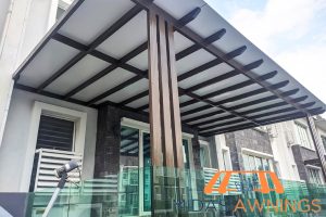 noise-reduction-aluminium-composite-roofing-vs-polycarbonate-roof-which-is-better-for-your-singapore-home-aluminium-composite-roofing-midas-awning-singapore