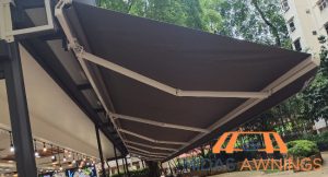 retractable-awning-installation-long-form-midas-awnings-singapore-commercial-sengkang-1_wm