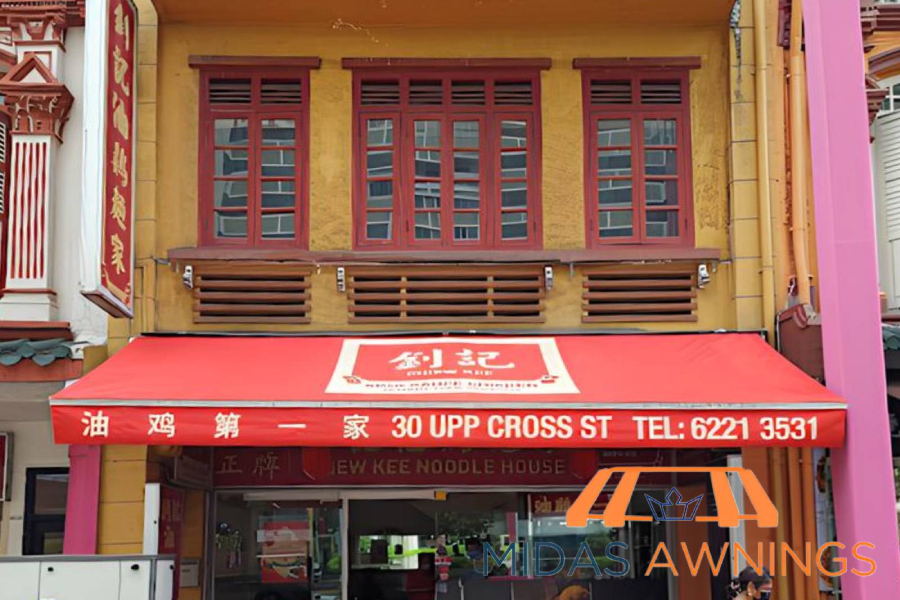 retractable-awning-installation-services-midas-awnings-singapore-commercial-chinatown-3