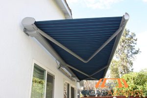 space-and-usage-fixed-awnings-vs-retractable-awnings-which-is-better-for-singapore-homes-fixed-awnings-midas-awnings-singapore