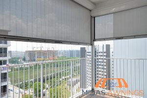 zip-track-blinds-wind-resistance-and-full-enclosure-outdoor-roller-blinds-vs-zip-track-blinds-which-one-should-you-choose-in-singapore-outdoor-roller-blinds-midas-awnings-singapore