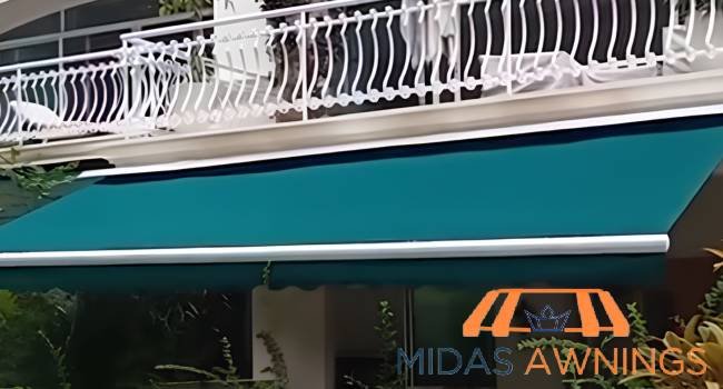 retractable-awning-installation-services-midas-awnings-singapore-landed-orchard-1